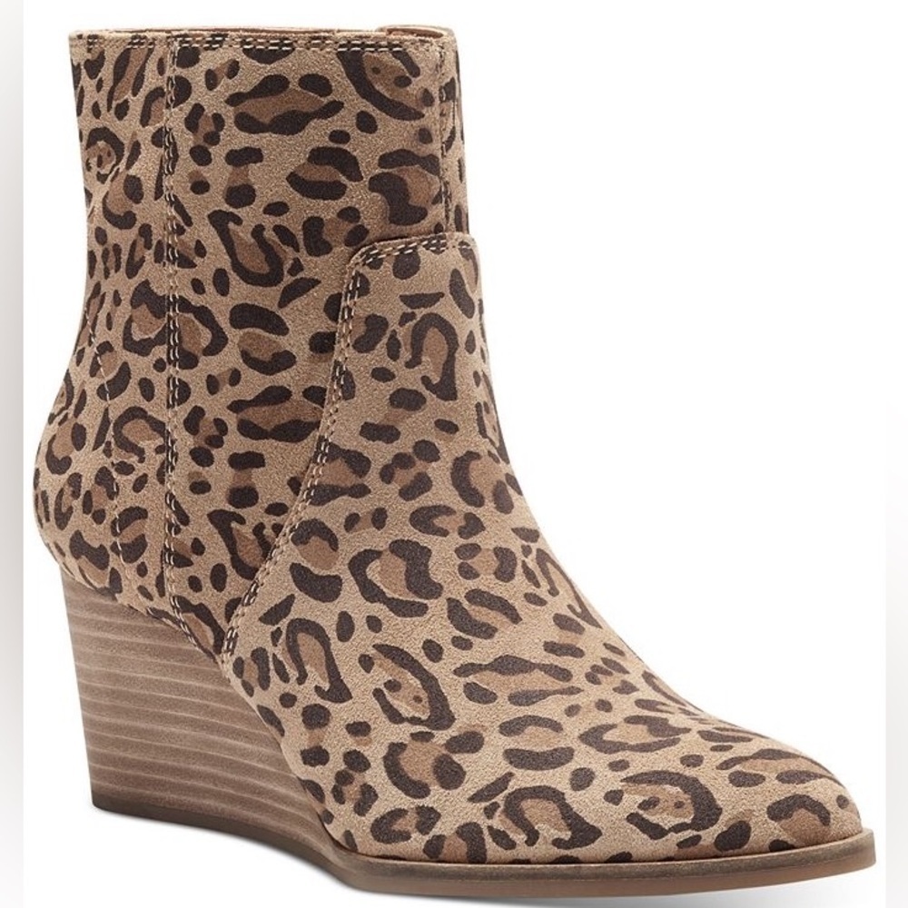 Lucky Brand Leopard Print Wafael Suede
Wedge Bootie Size 8.5